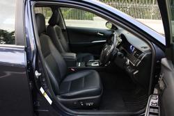 2017 Toyota Camry Atara SL ASV50R Indigo