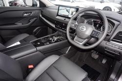 2025 Nissan X-TRAIL ST-L