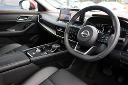 2025 Nissan X-TRAIL ST-L