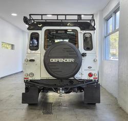 2016 Land Rover Defender