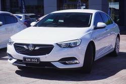 2018 Holden Calais