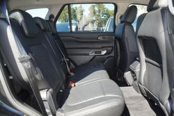 2025 Ford Everest Trend