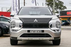 2023 Mitsubishi Outlander LS