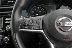 2017 Nissan X-TRAIL ST