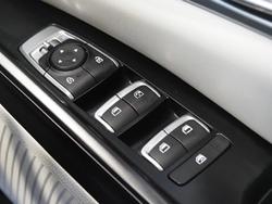 2022 Kia Carnival S