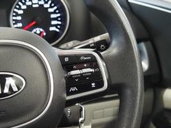 2022 Kia Carnival S