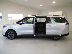 2022 Kia Carnival S