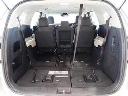 2022 Kia Carnival S