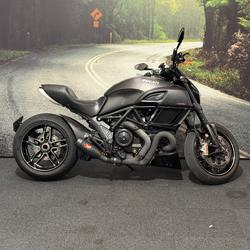 Ducati Diavel Carbon