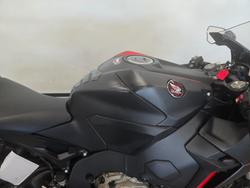 2017 Honda CBR1000RR (FIREBLADE) ABS Red