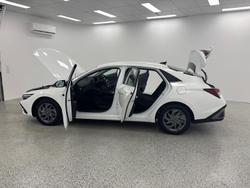 2024 Hyundai i30 CN7.V2 MY24 Atlas White