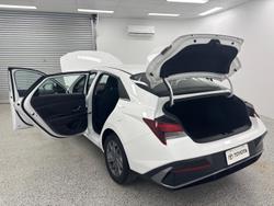 2024 Hyundai i30 CN7.V2 MY24 Atlas White
