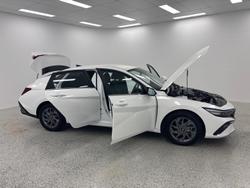 2024 Hyundai i30 CN7.V2 MY24 Atlas White
