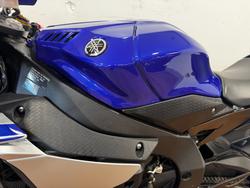 2015 Yamaha YZF-R1 BLUE