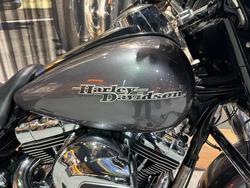 2015 HARLEY-DAVIDSON STREET GLIDE SPECIAL