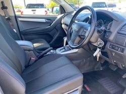 2019 Isuzu D-MAX LS-M