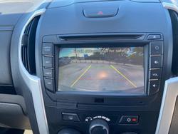 2019 Isuzu D-MAX LS-M