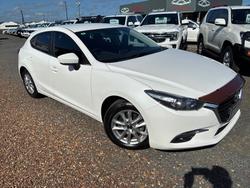 2017 Mazda 3 Maxx