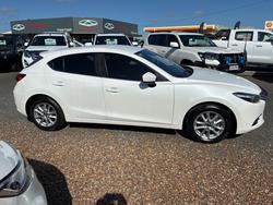 2017 Mazda 3 Maxx