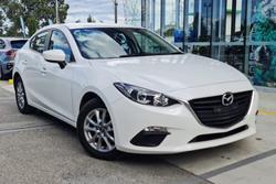 2014 Mazda 3 Maxx