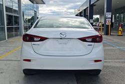 2014 Mazda 3 Maxx