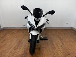 2015 Triumph DAYTONA 675 WHITE