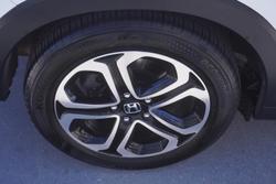 2017 Honda HR-V VTi-L