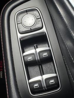 2021 MG HS Essence SAS23 MY21 Black Pearl