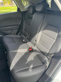 2021 Renault Captur Intens XJB Pearl White