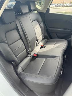 2021 Renault Captur Intens XJB Pearl White