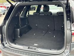 2024 Ford Everest Platinum