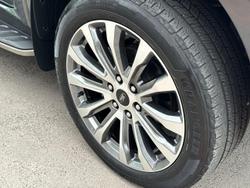 2024 Ford Everest Platinum