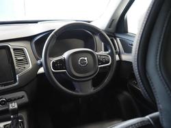 2019 Volvo XC90 T6 Momentum