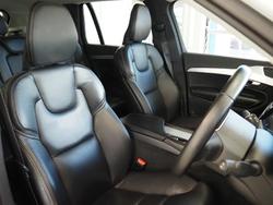 2019 Volvo XC90 T6 Momentum