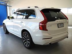 2019 Volvo XC90 T6 Momentum
