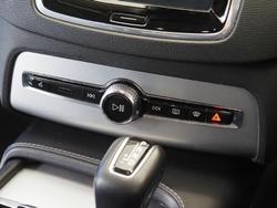 2019 Volvo XC90 T6 Momentum