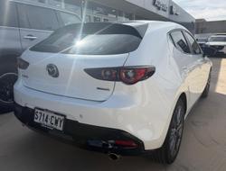 2023 Mazda 3 G20 Evolve