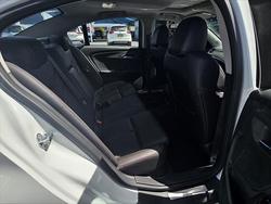 2017 Holden Calais Director