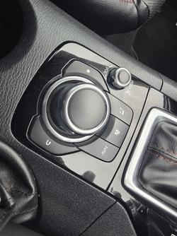 2015 Mazda 3 SP25 GT