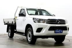 2024 Toyota Hilux SR