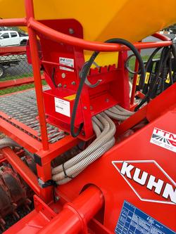 0 Kuhn El 122-280 Cultiplow 2.8M - 300L Electric Seeder Orange