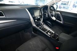 2025 Mitsubishi Pajero Sport GLS