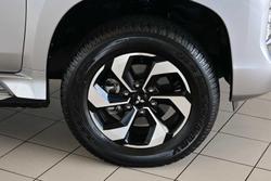 2025 Mitsubishi Pajero Sport GLS