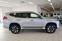 2025 Mitsubishi Pajero Sport GLS
