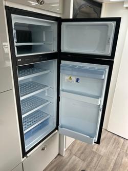 2020 Safari Caravans Legacy 22 Family Van