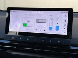 2024 MG MG4 Excite 51