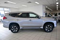 2024 Mitsubishi Pajero Sport GLS