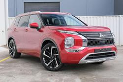2023 Mitsubishi Outlander Exceed