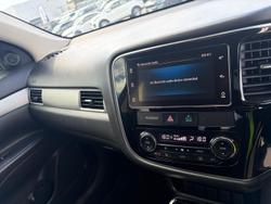 2018 Mitsubishi Outlander LS