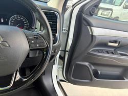 2018 Mitsubishi Outlander LS